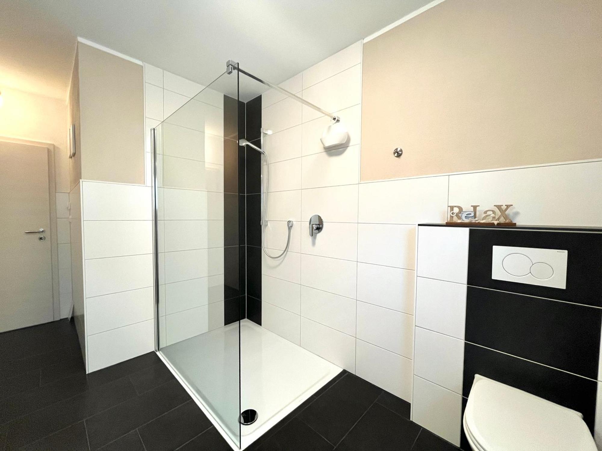 Ferienwohnung Sonnenterrasse, 1-4 Personen, 2 Schlafzimmer, Grosse Terrasse Mueden Екстер'єр фото