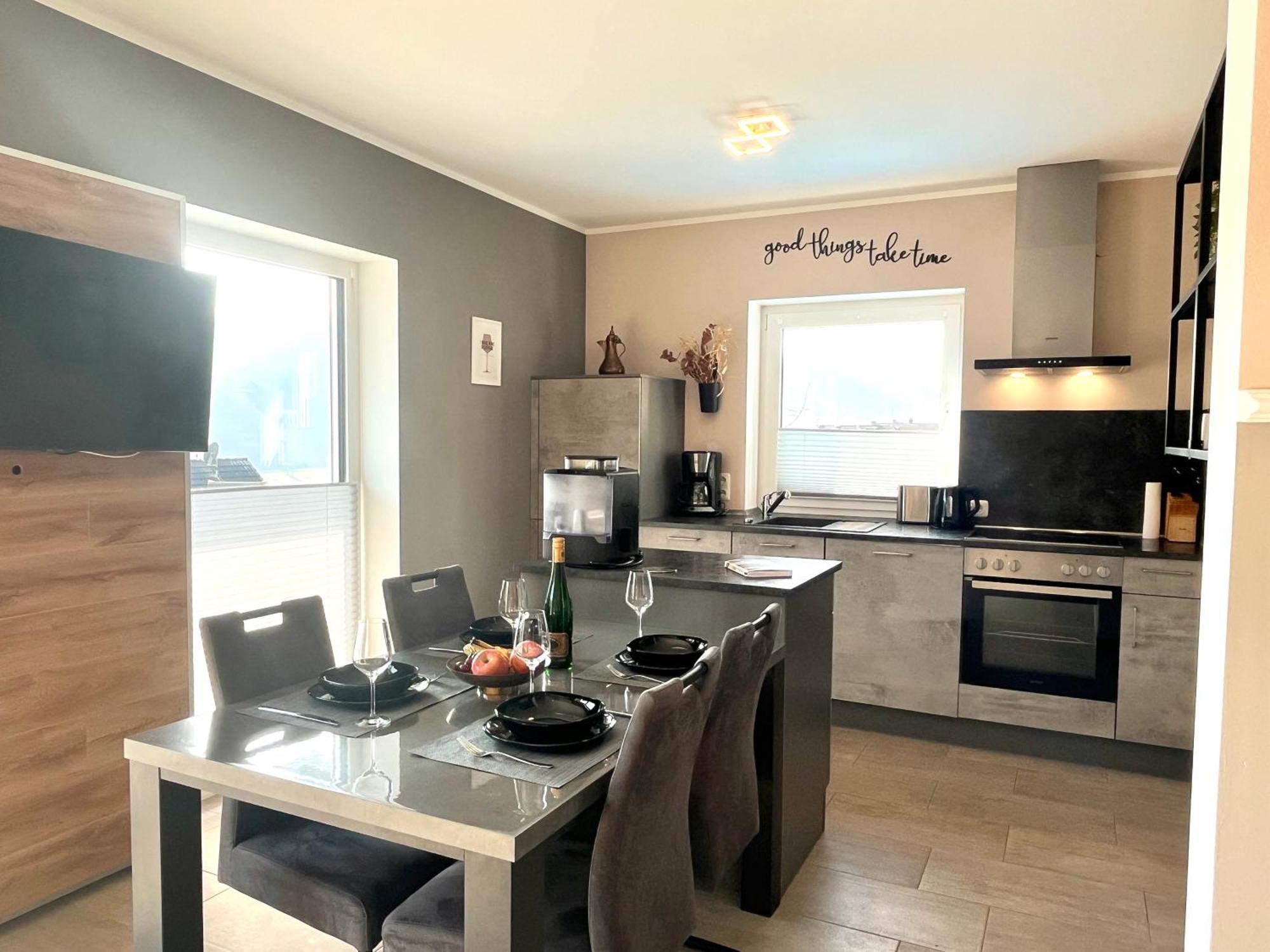 Ferienwohnung Sonnenterrasse, 1-4 Personen, 2 Schlafzimmer, Grosse Terrasse Mueden Екстер'єр фото